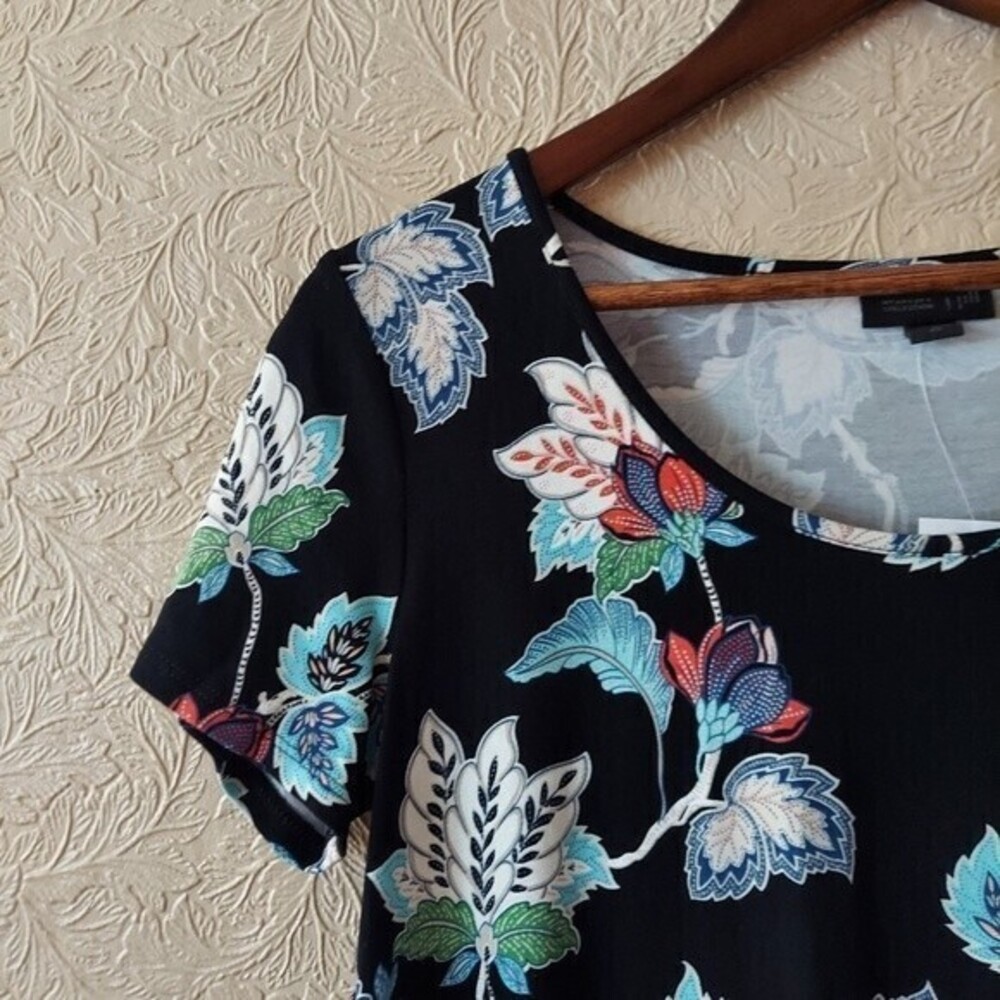 J. Jill Wearever Small Black Short Sleeve Stretchy Floral Shift Dress NEW Sz XS - Picture 2 of 8